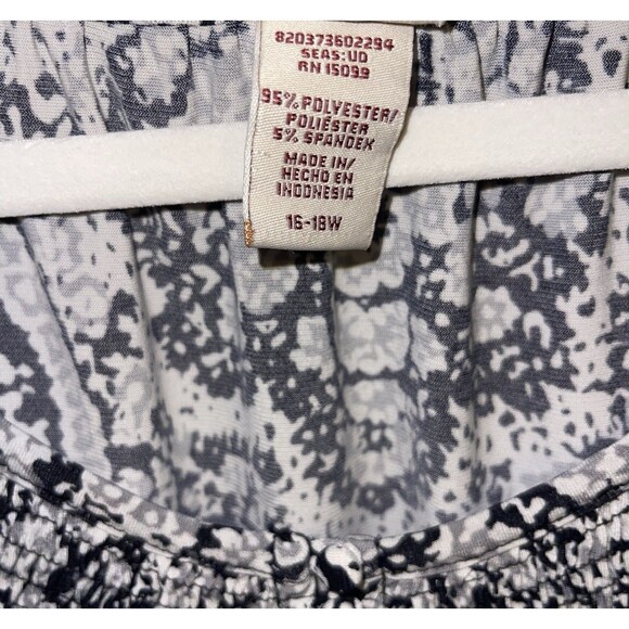 Covington Shirt Gray Black Short Sleeve Women’s Size 16/18 - Picture 2 of 8